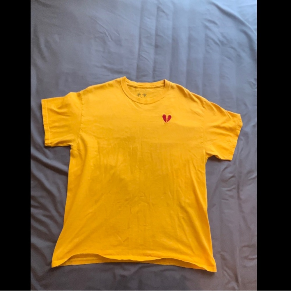 Riot Society Heart Break Men’s Large t-shirt
